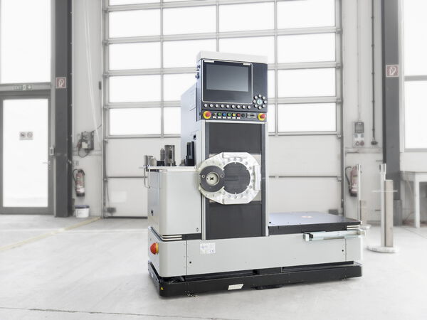 dpm AGV for engine assembly with free navigation